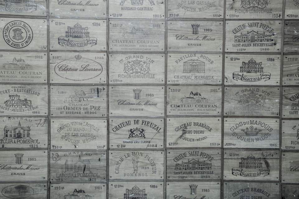 Caisses de vins<br />
 